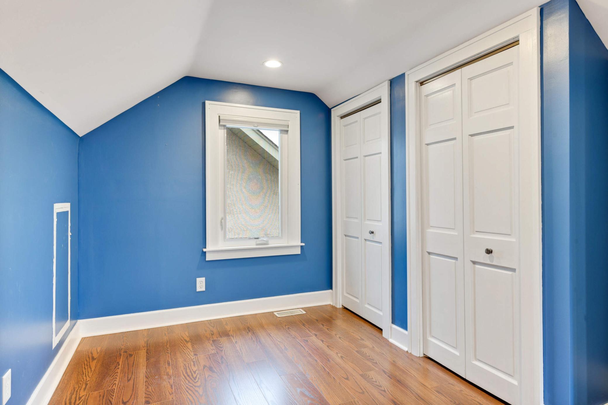 951 Tuscarora Avenue