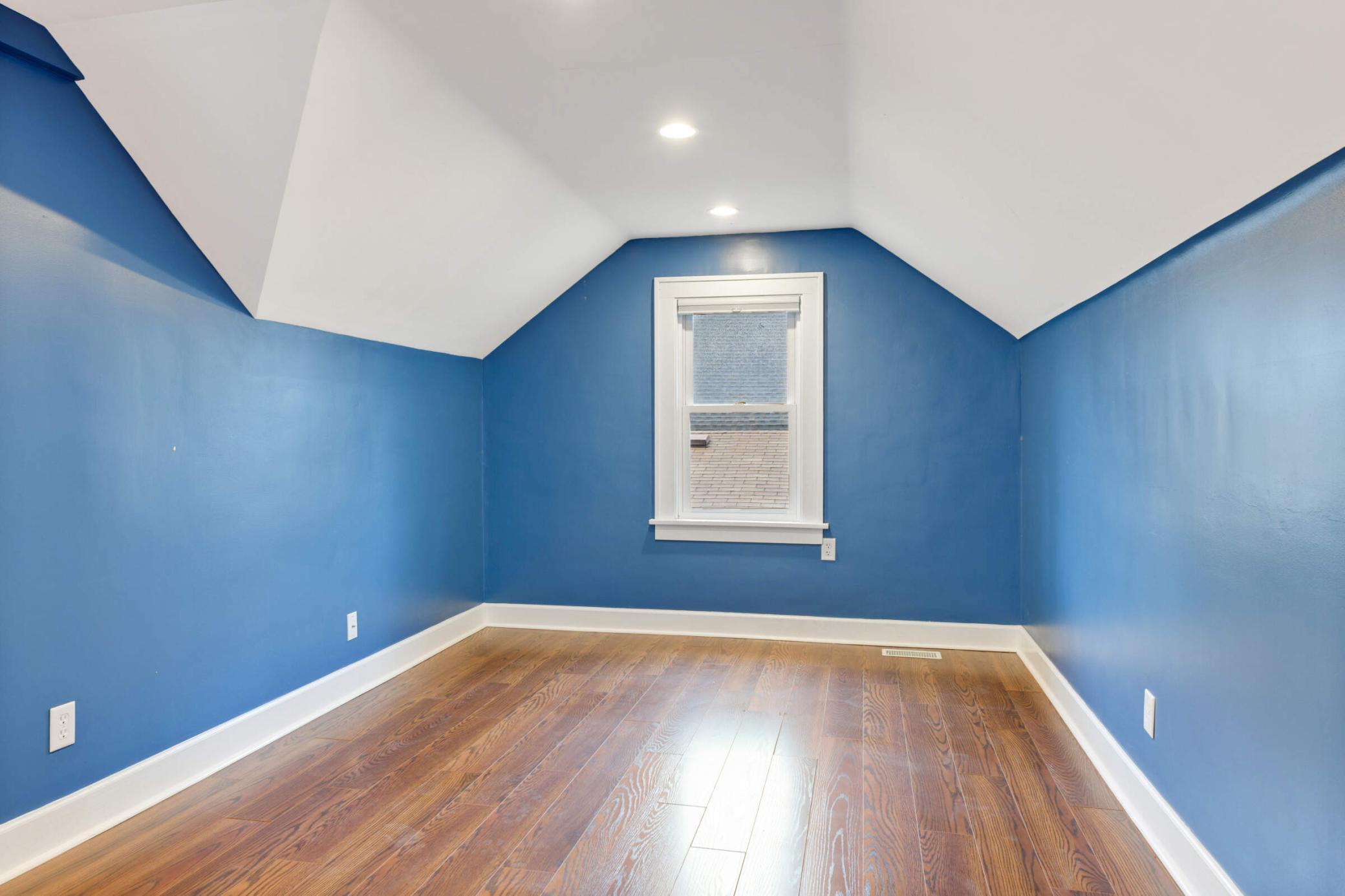 951 Tuscarora Avenue