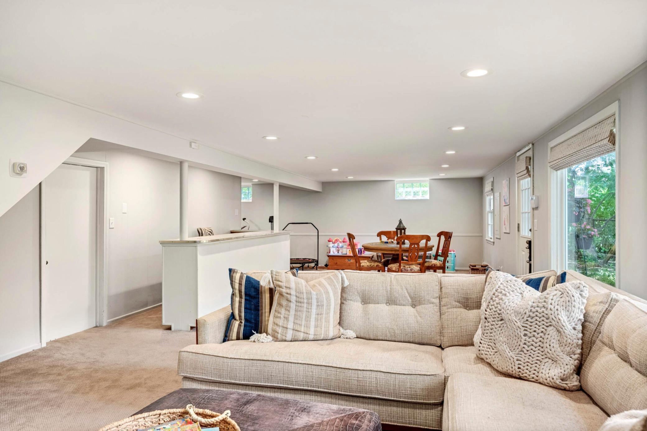 8481 Meadow Lake Road N