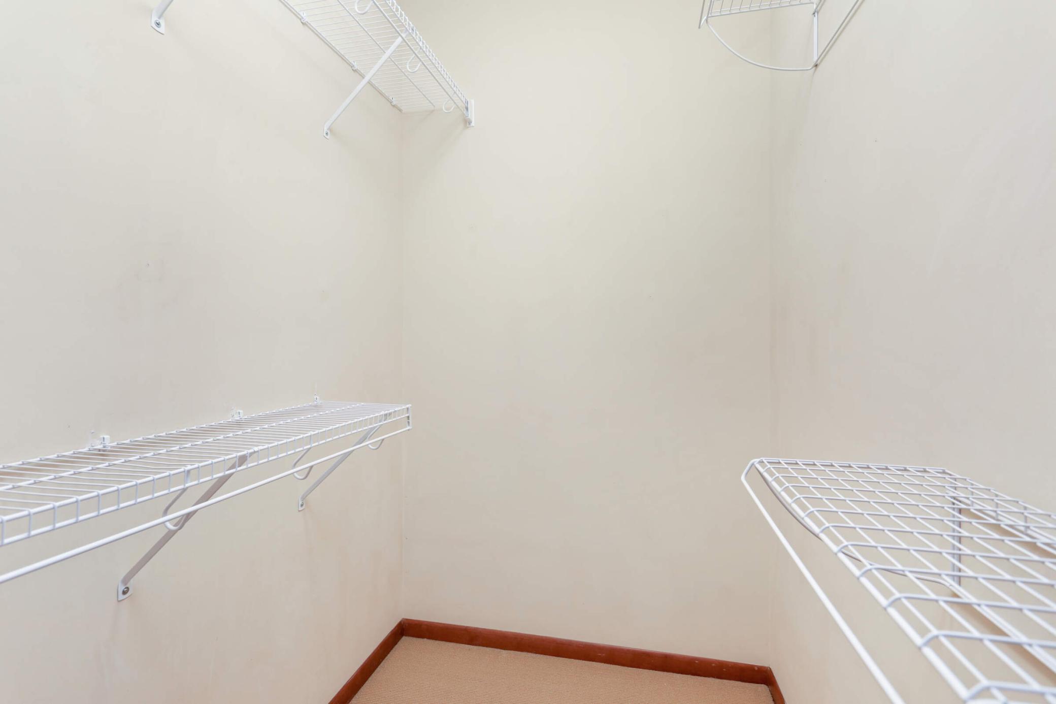 3251 Louisiana Avenue S Unit: 203