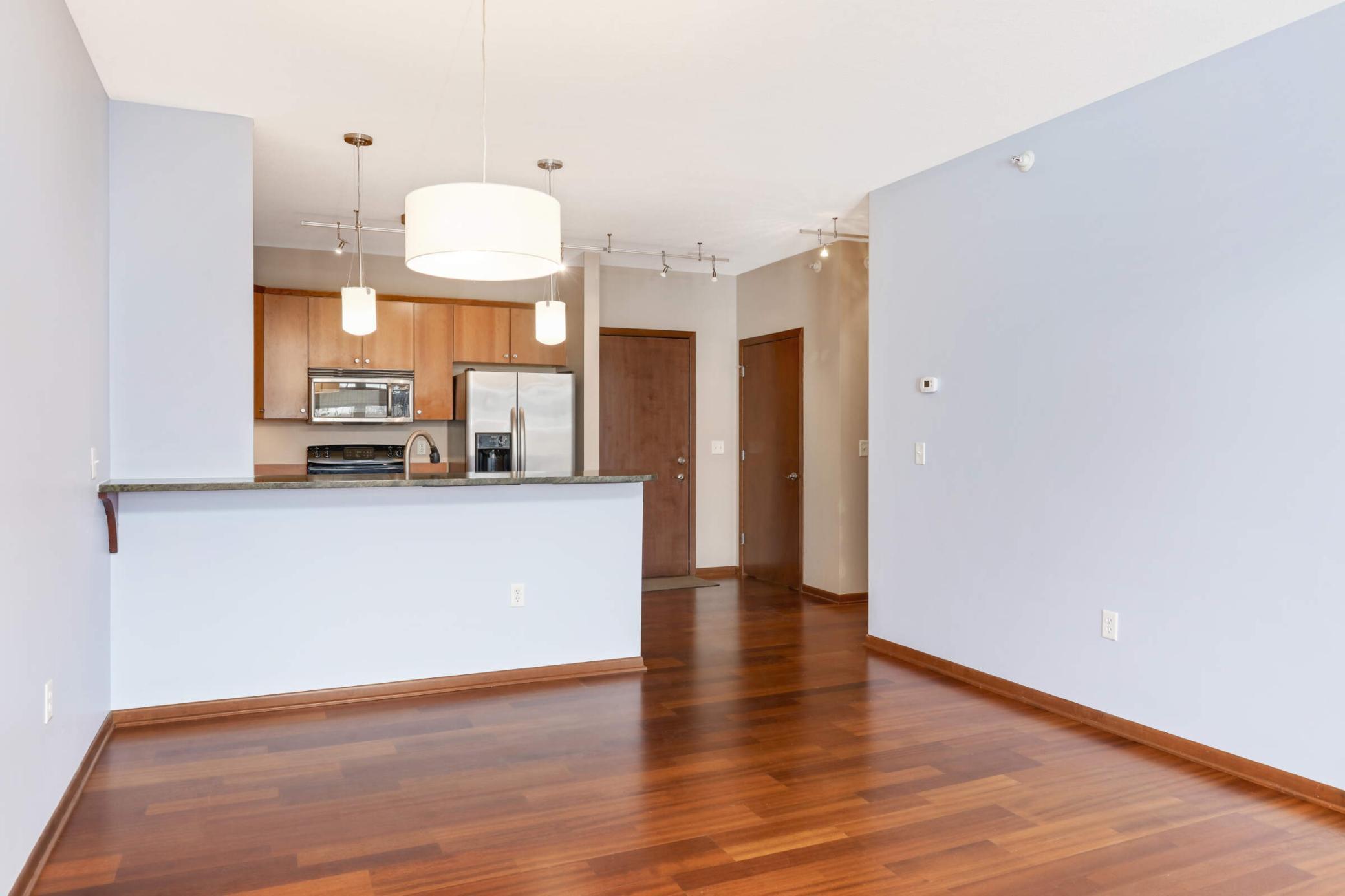 3251 Louisiana Avenue S Unit: 203