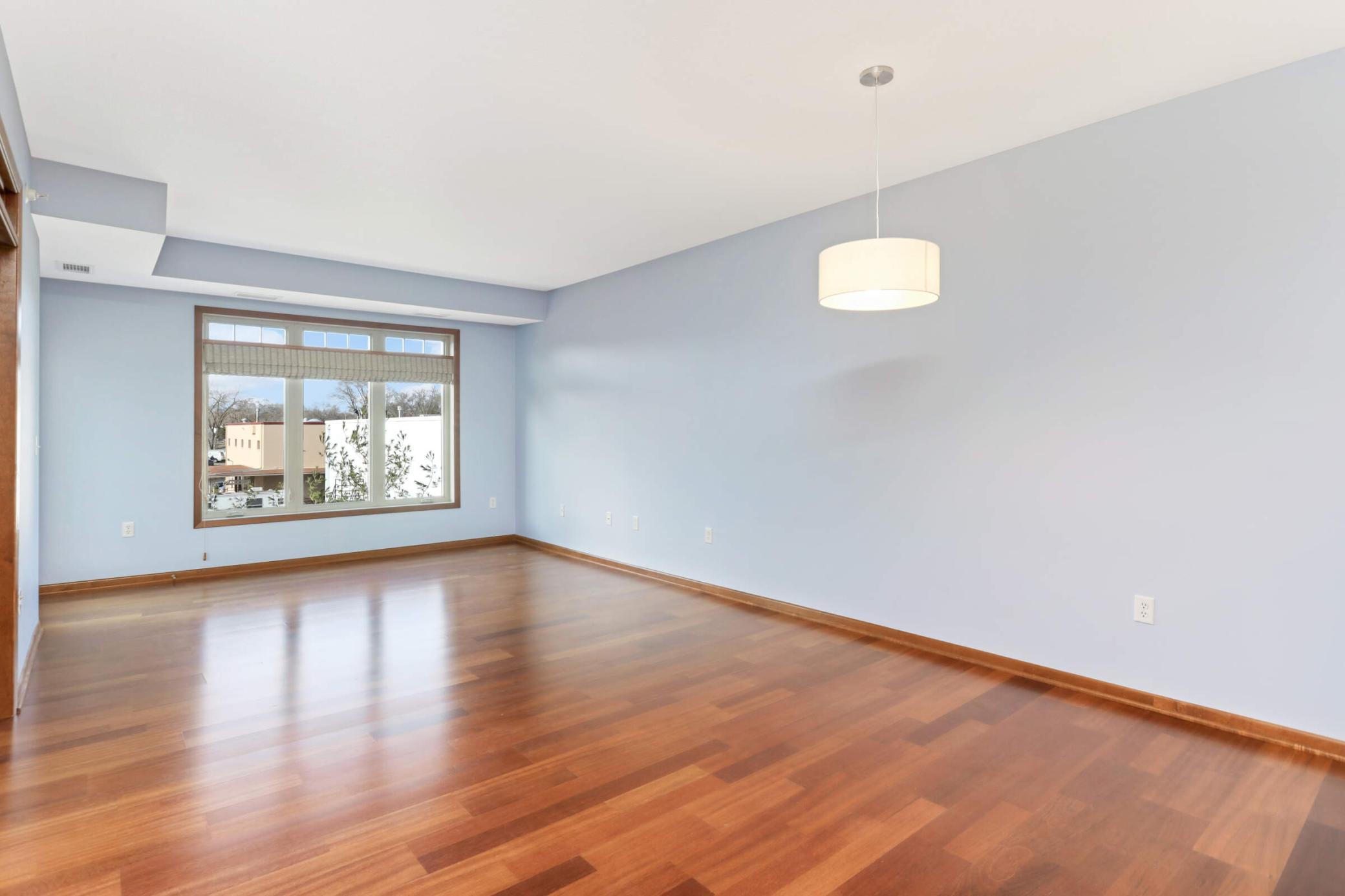 3251 Louisiana Avenue S Unit: 203