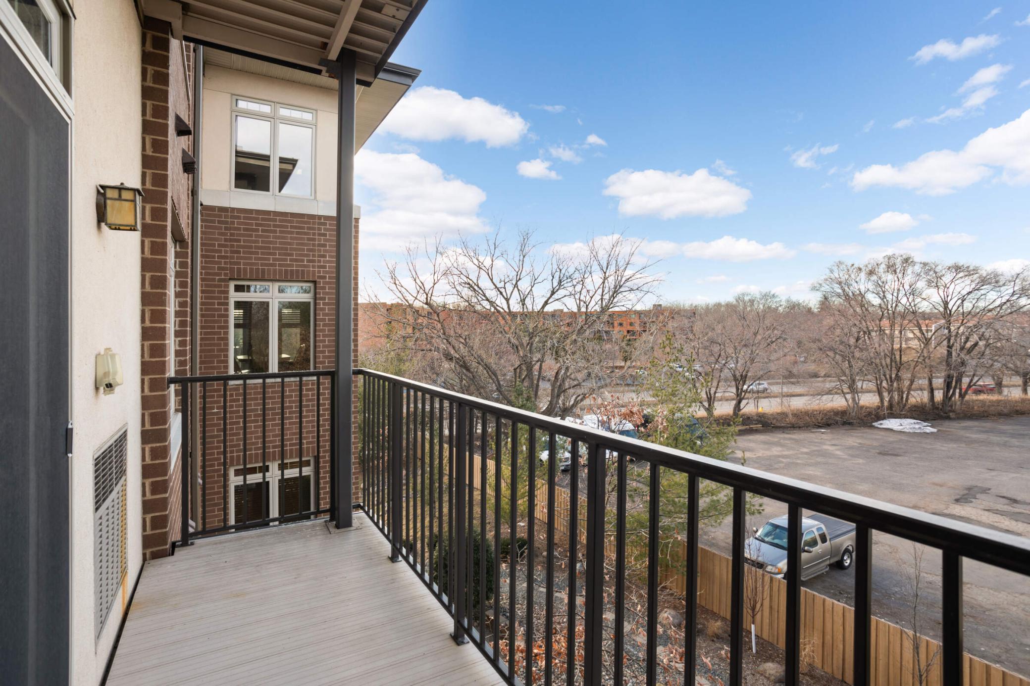 3251 Louisiana Avenue S Unit: 203