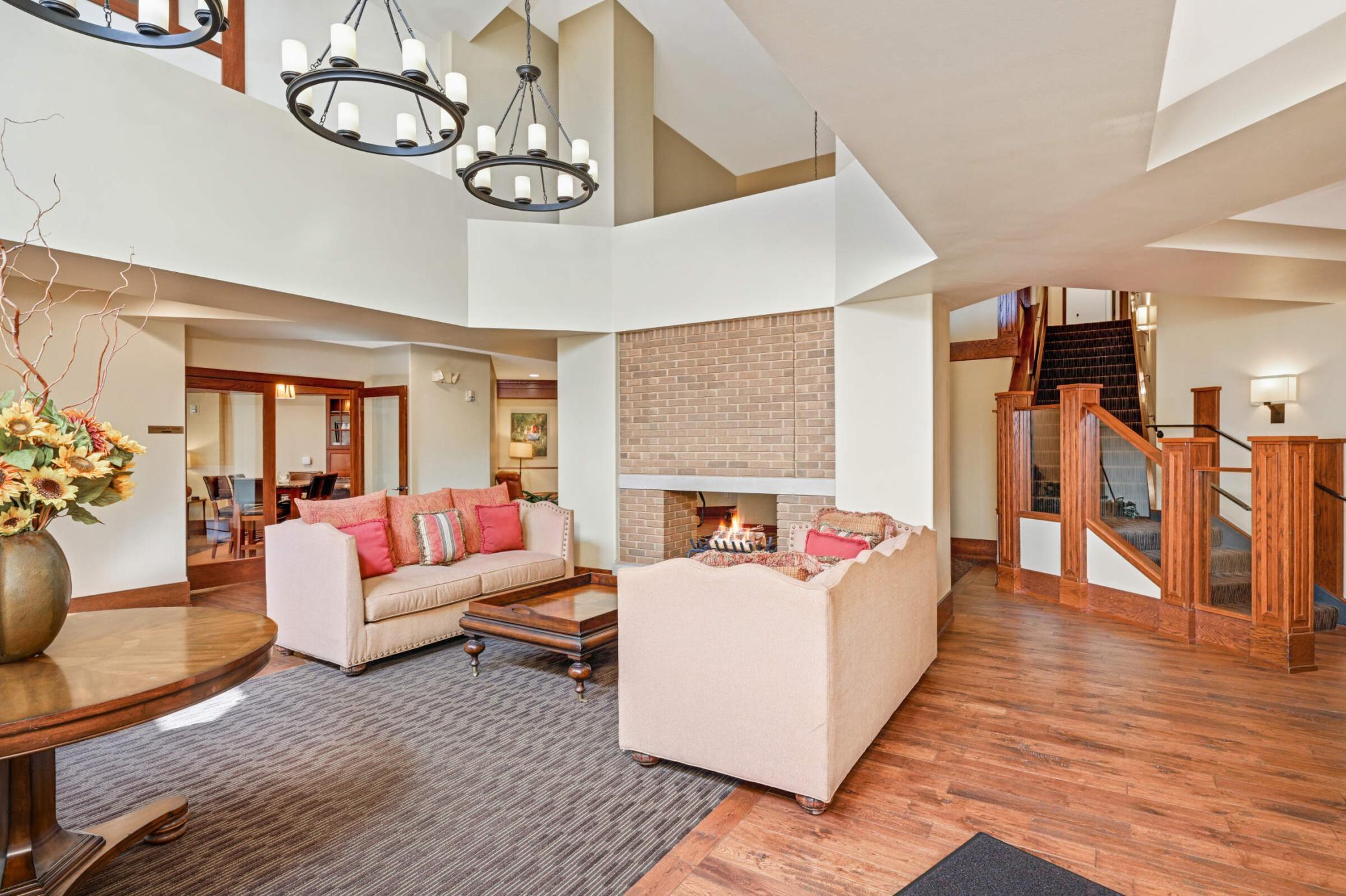 3251 Louisiana Avenue S Unit: 203