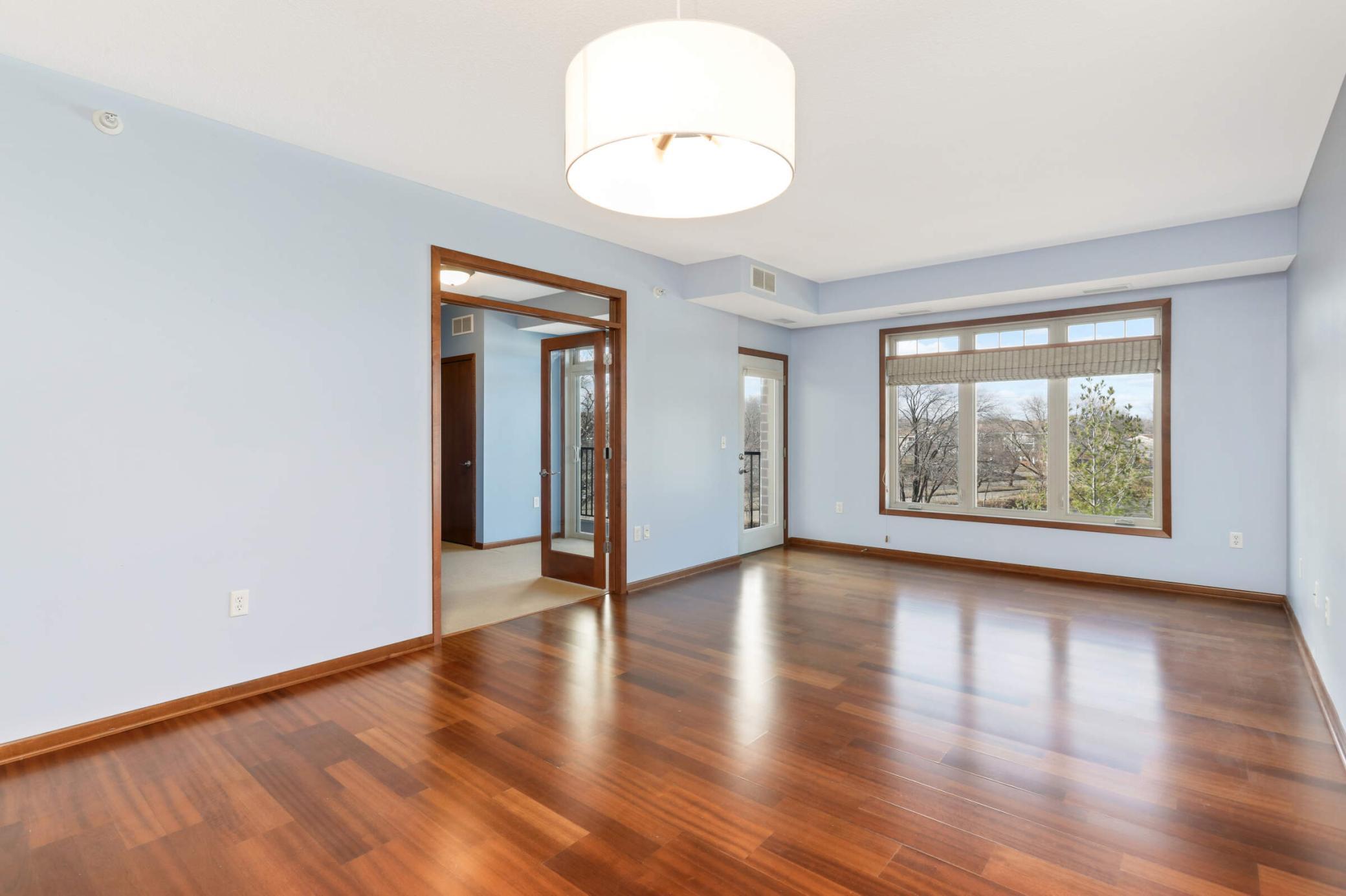 3251 Louisiana Avenue S Unit: 203