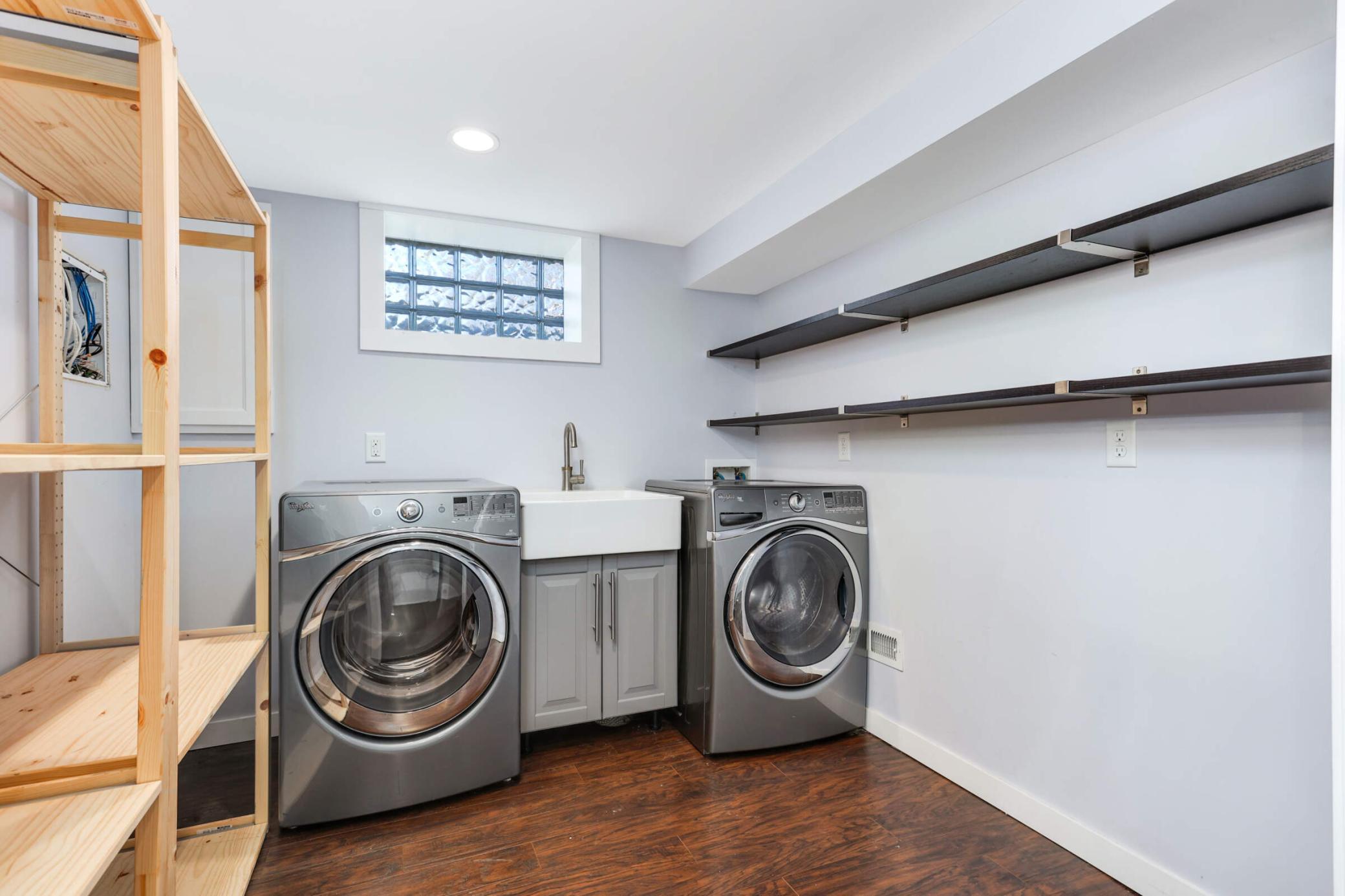 3952 Longfellow Avenue