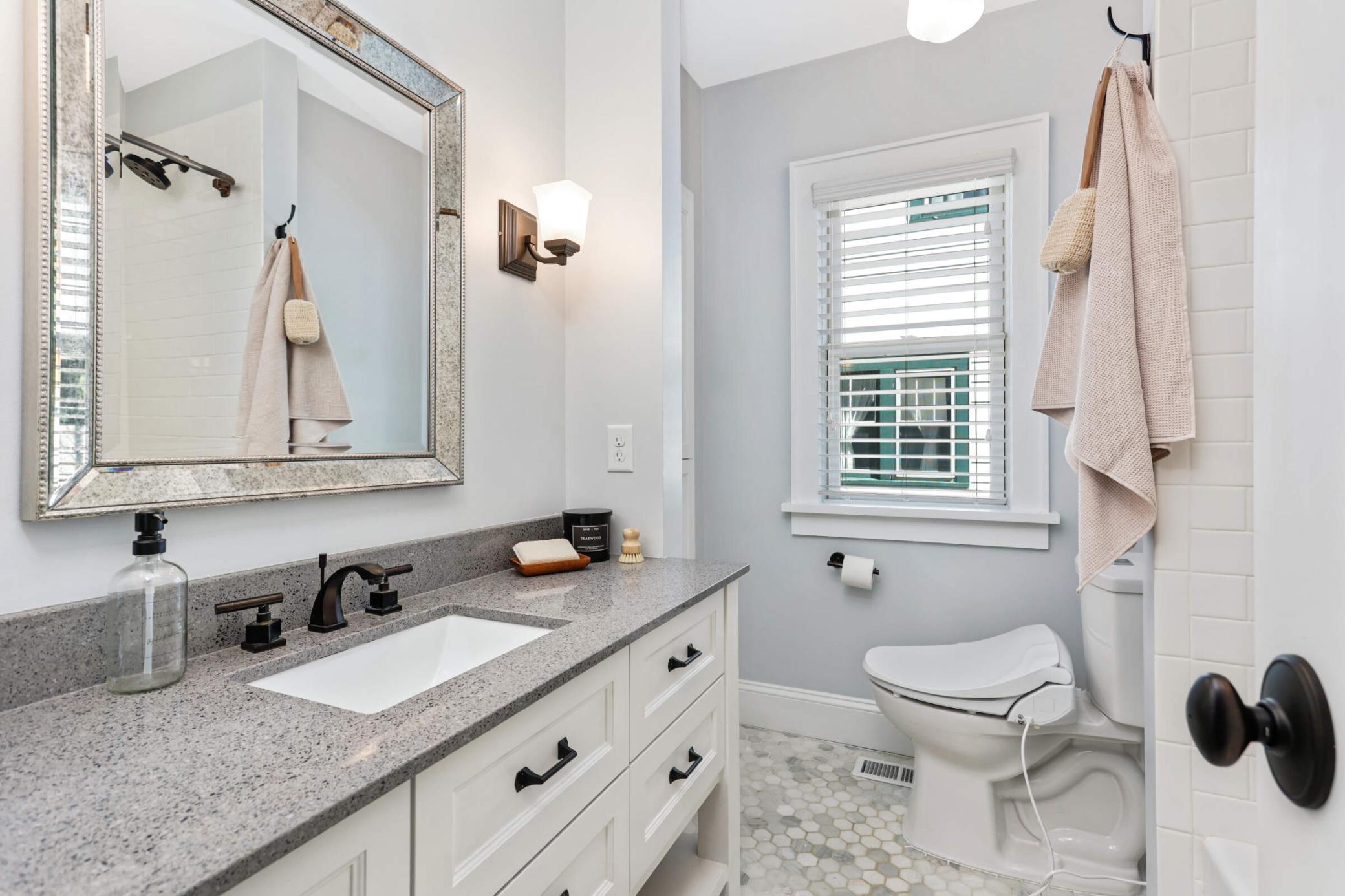 3952 Longfellow Avenue