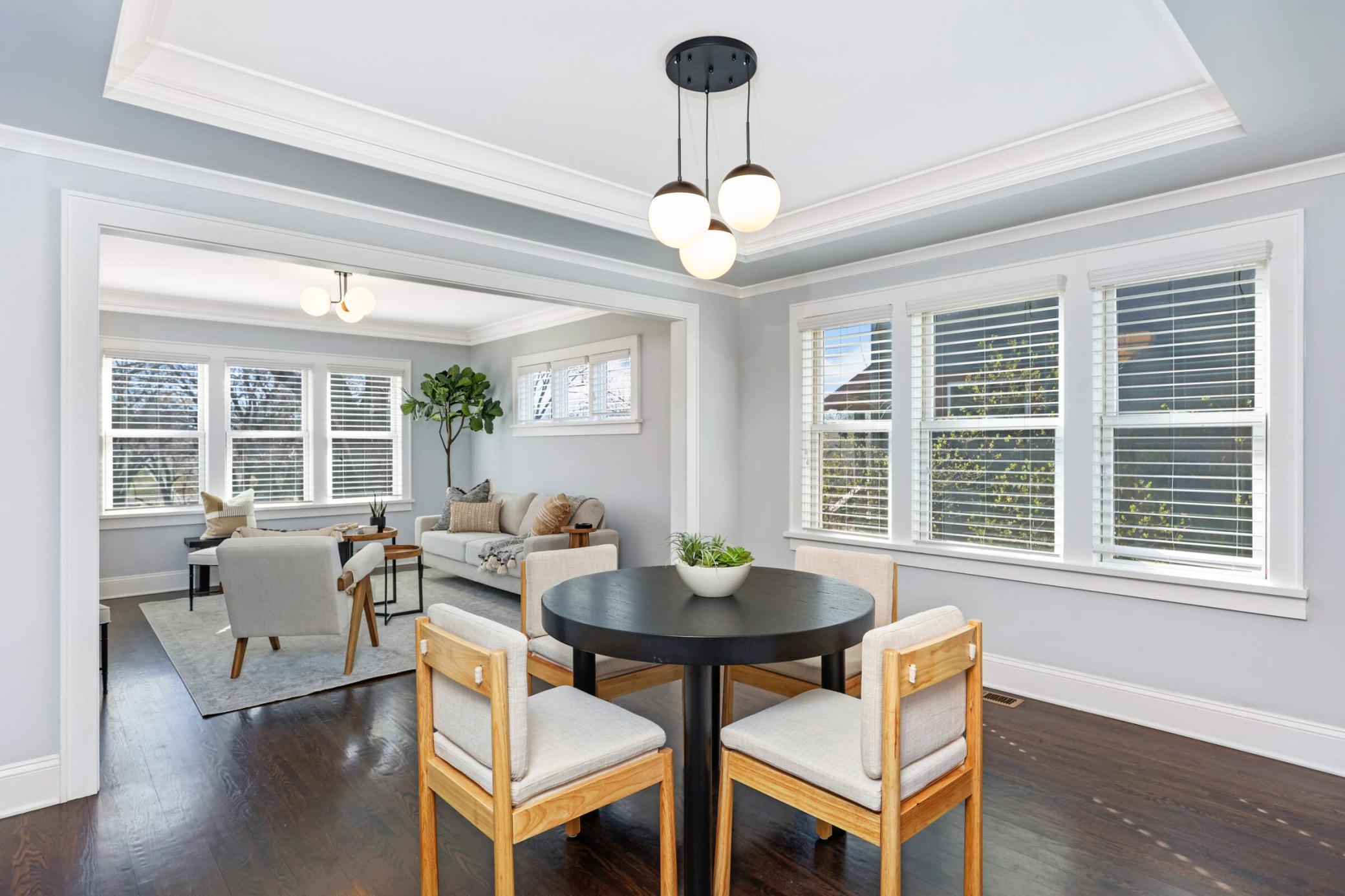 3952 Longfellow Avenue