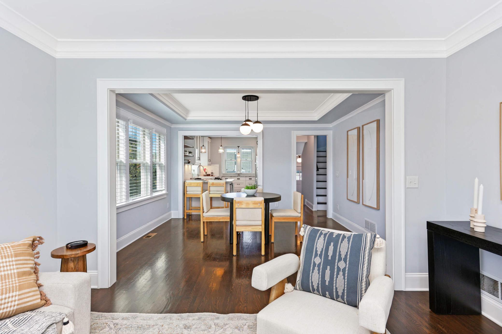 3952 Longfellow Avenue