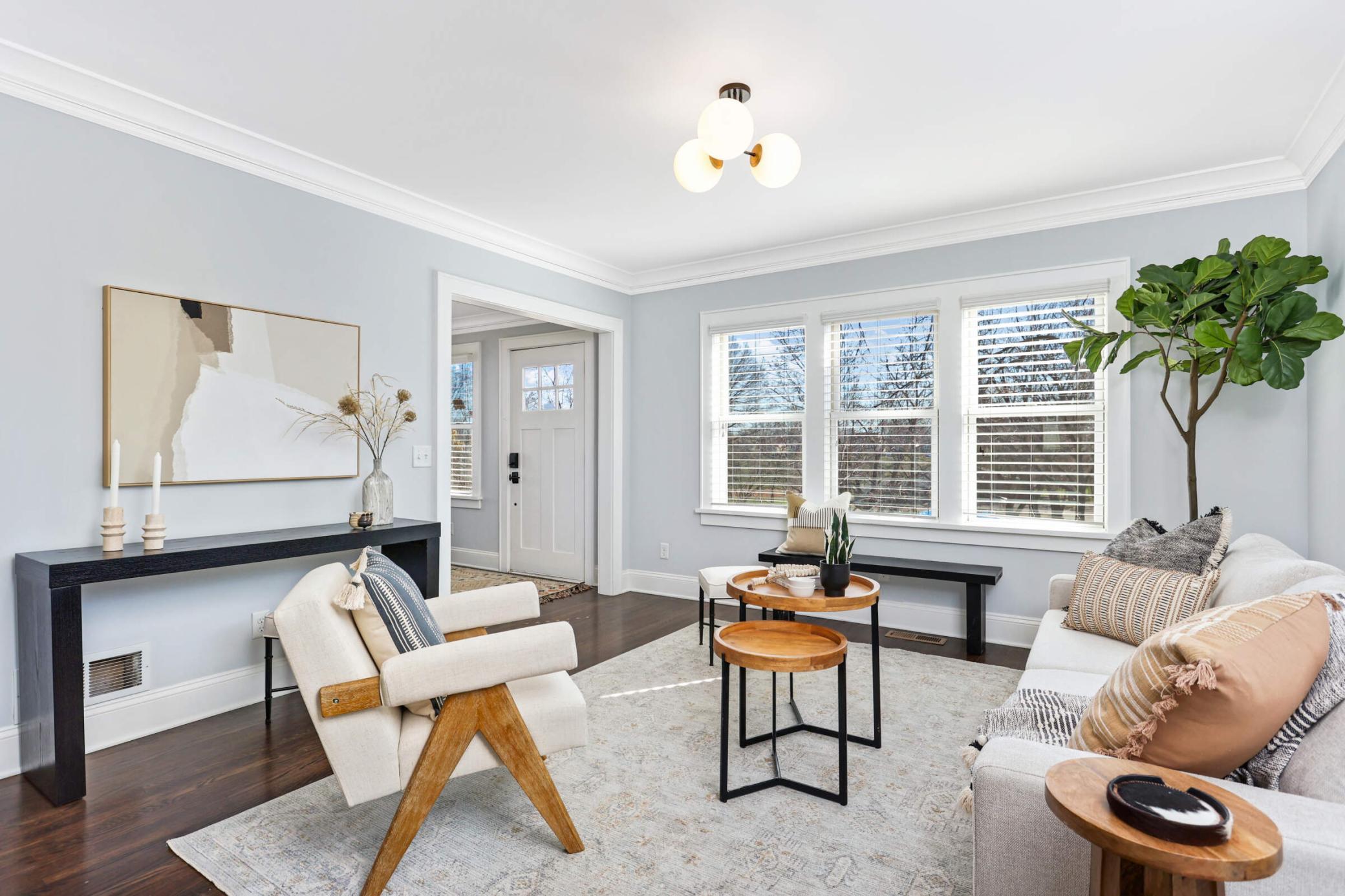 3952 Longfellow Avenue