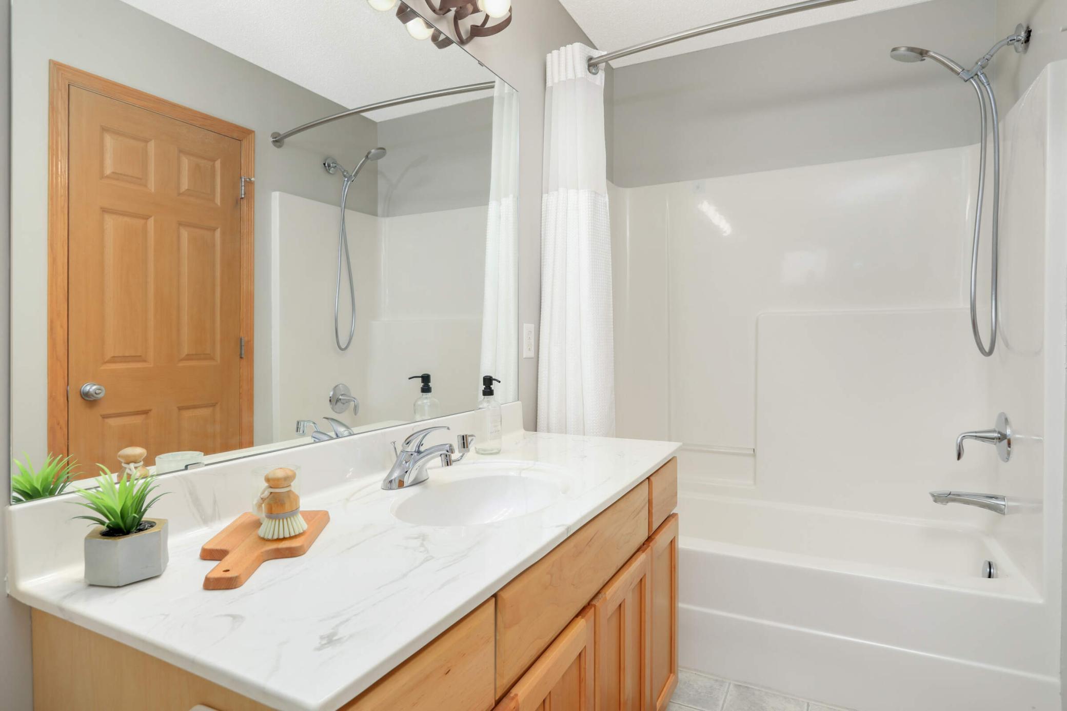 5230 Humboldt Avenue N