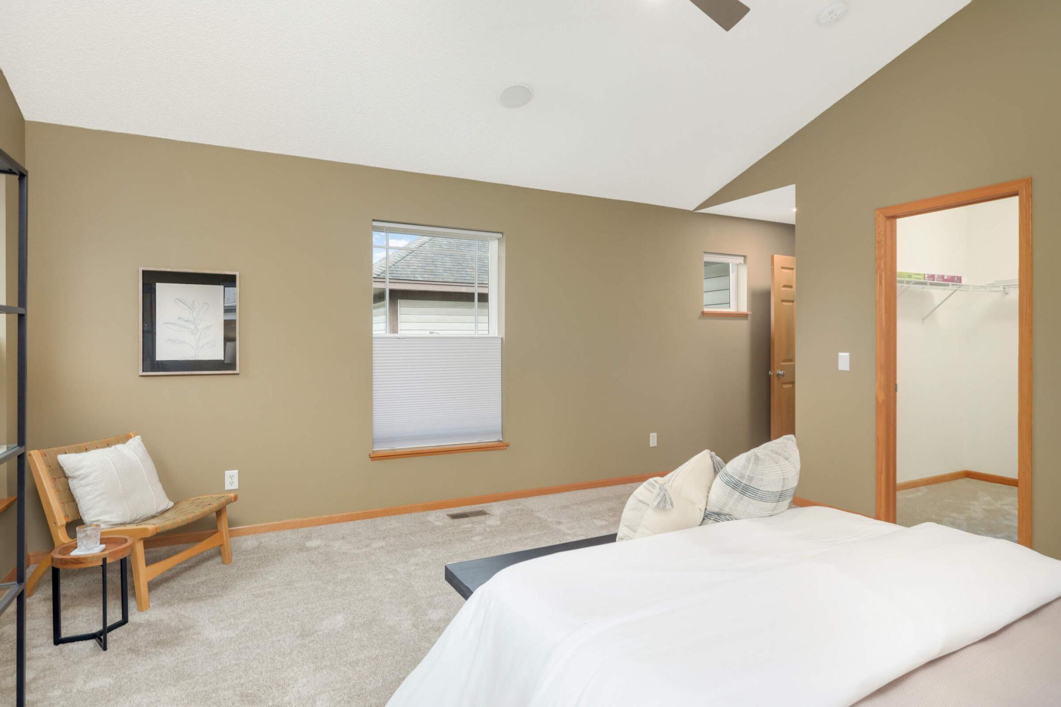 5230 Humboldt Avenue N