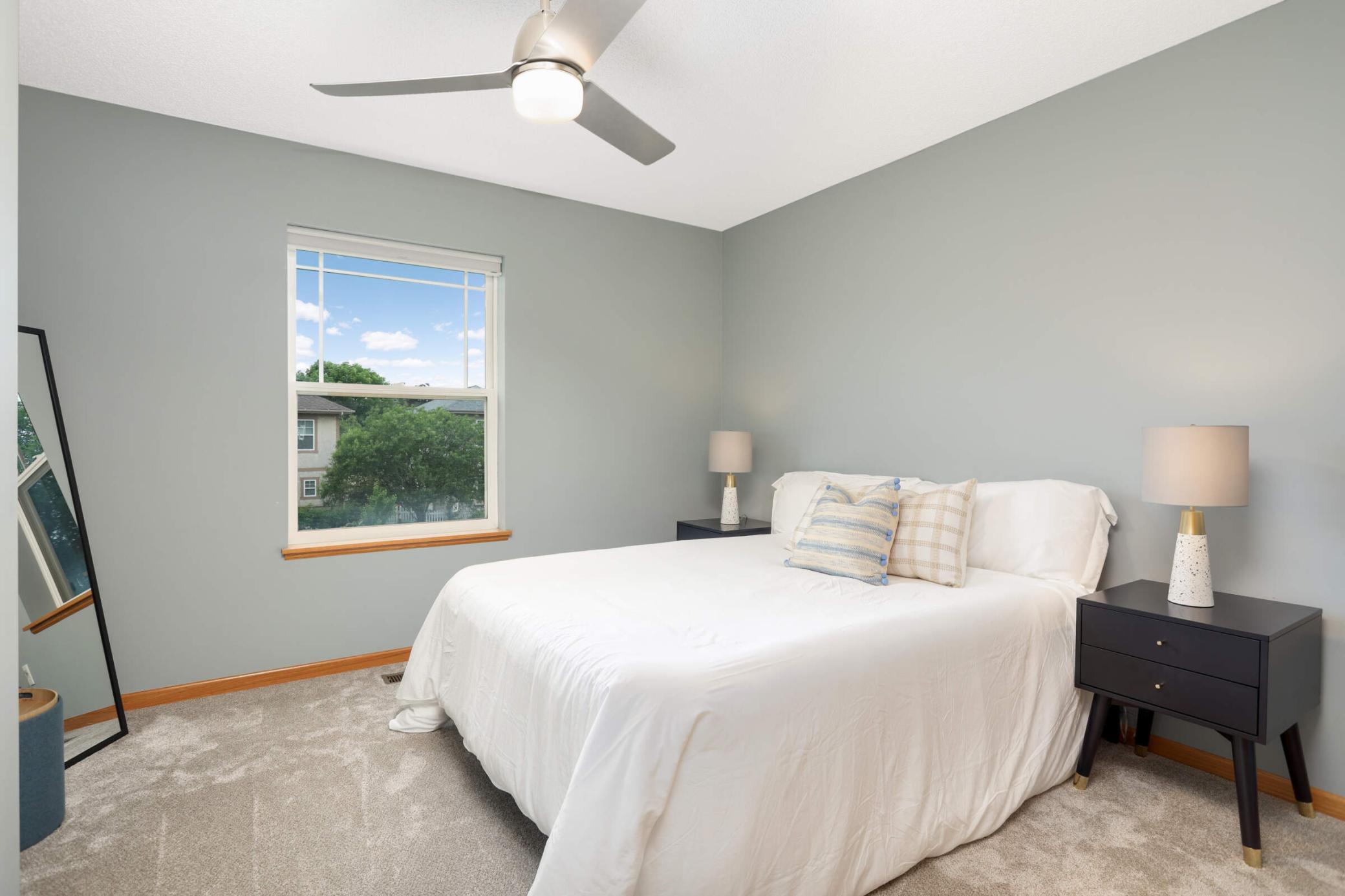 5230 Humboldt Avenue N