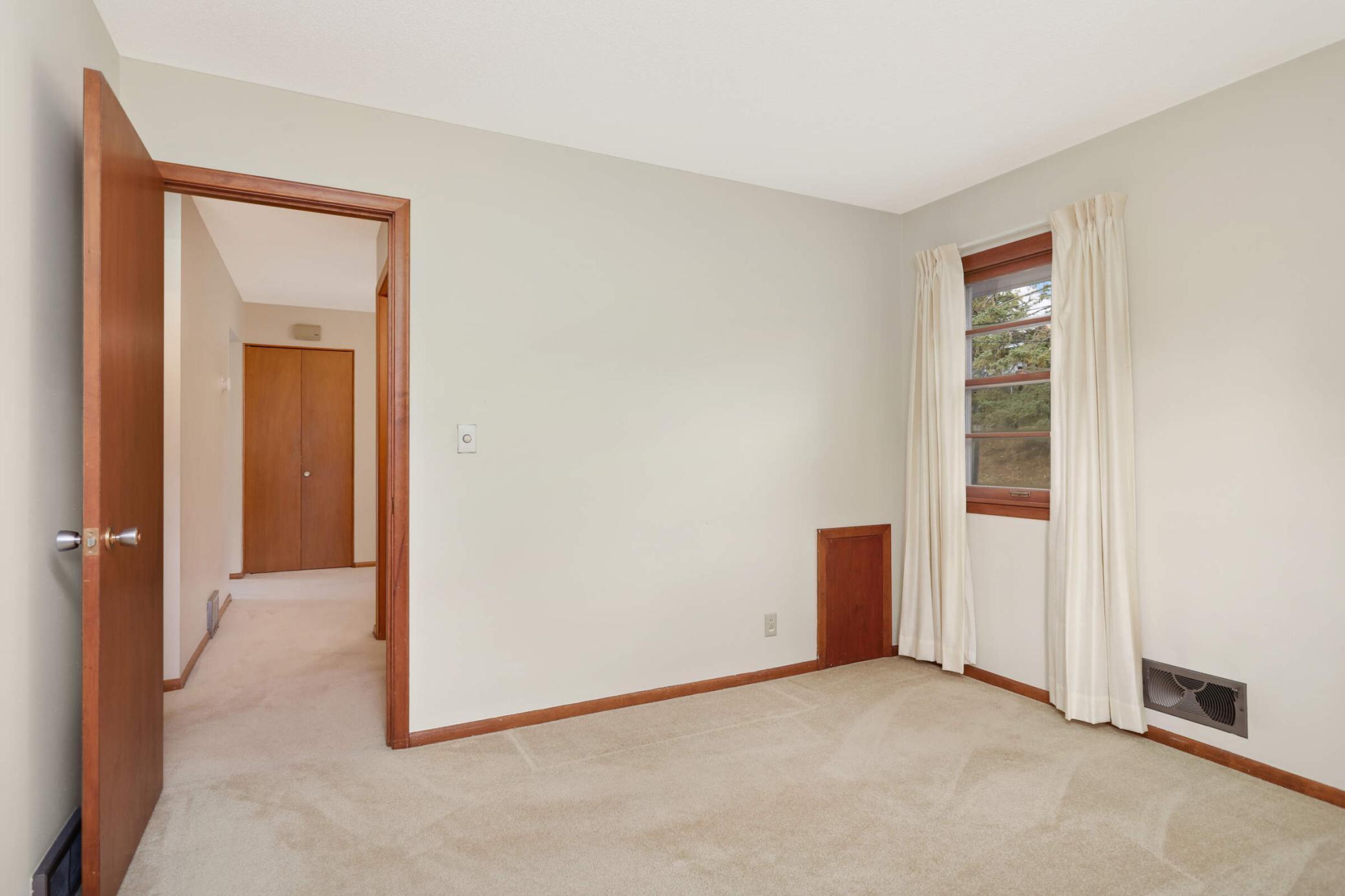 8509 Stanley Avenue S