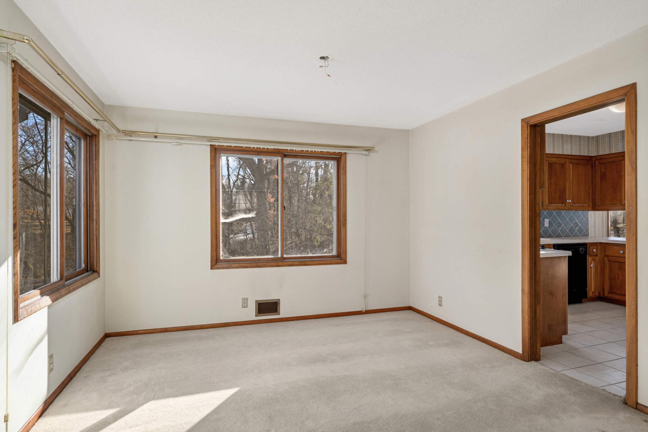 15367 Highland Trail