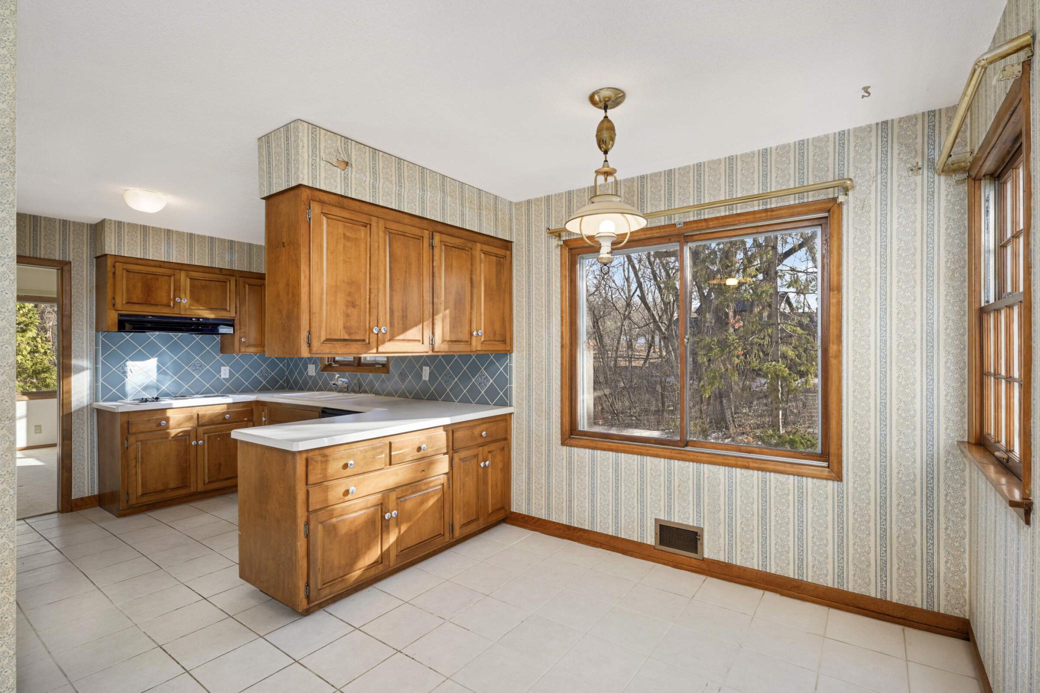 15367 Highland Trail