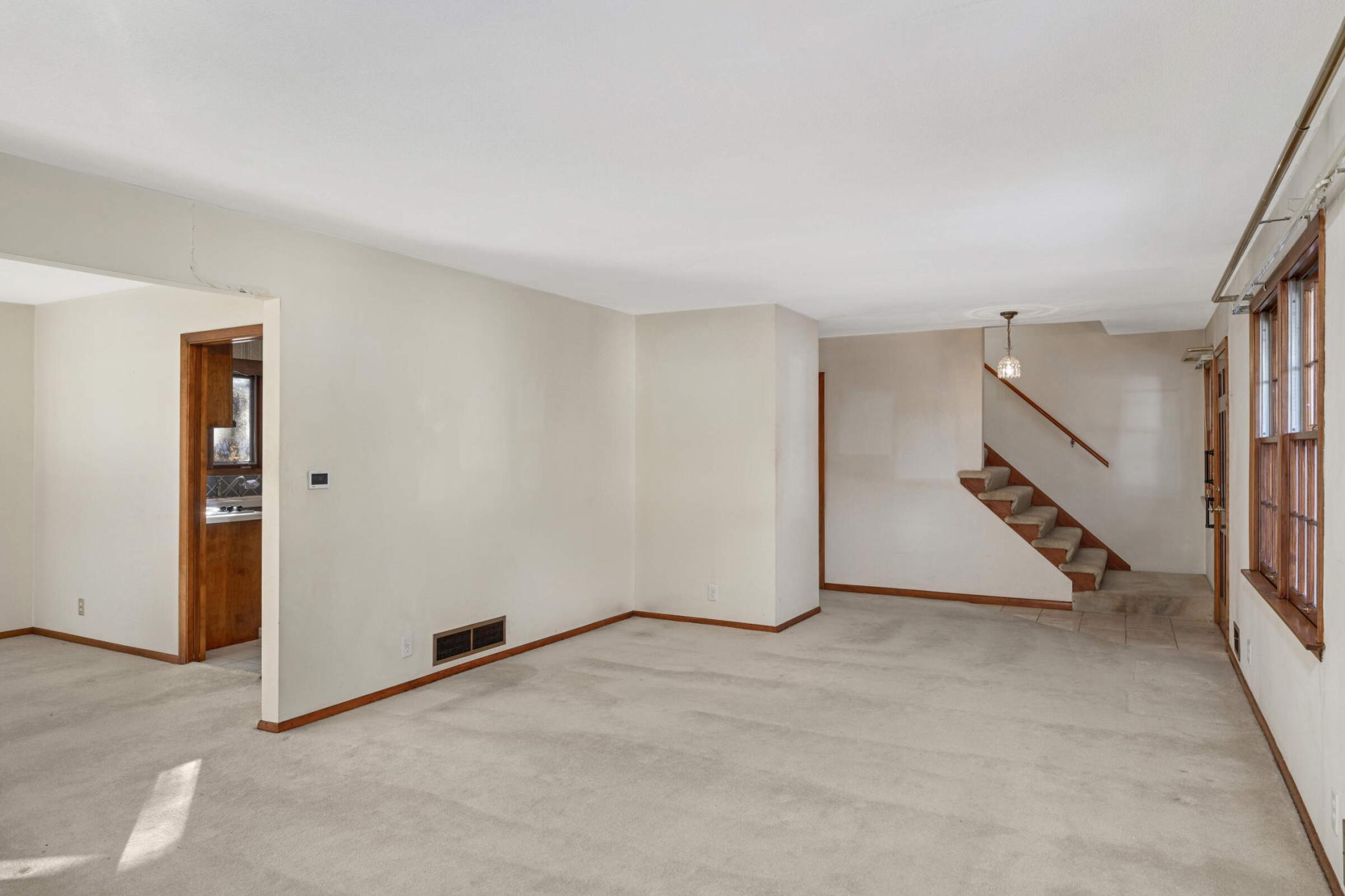 15367 Highland Trail