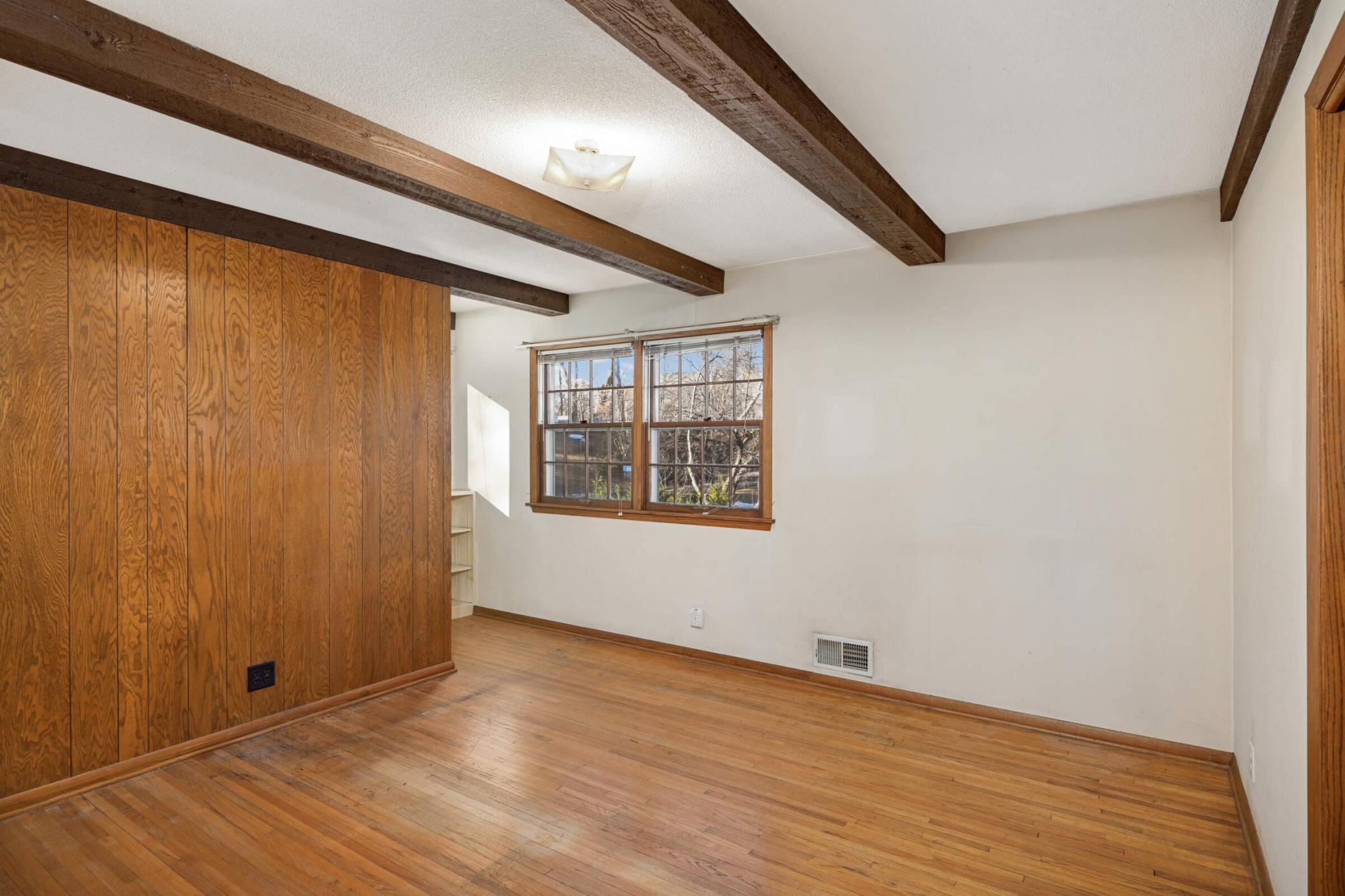 15367 Highland Trail