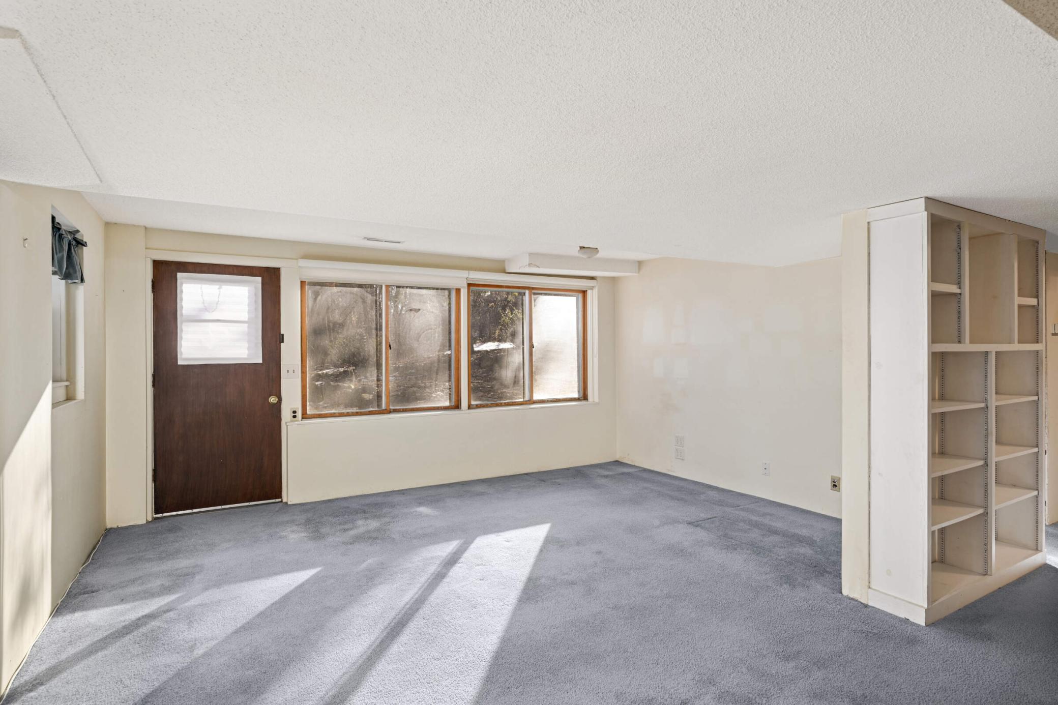 15367 Highland Trail