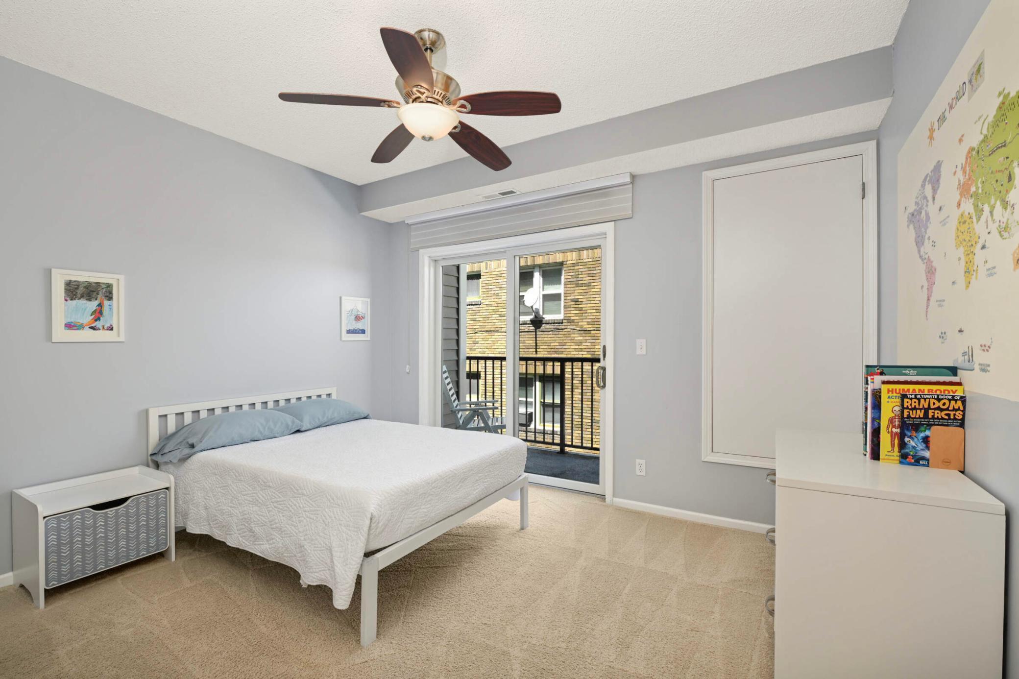 100 4th Avenue N Unit: 112