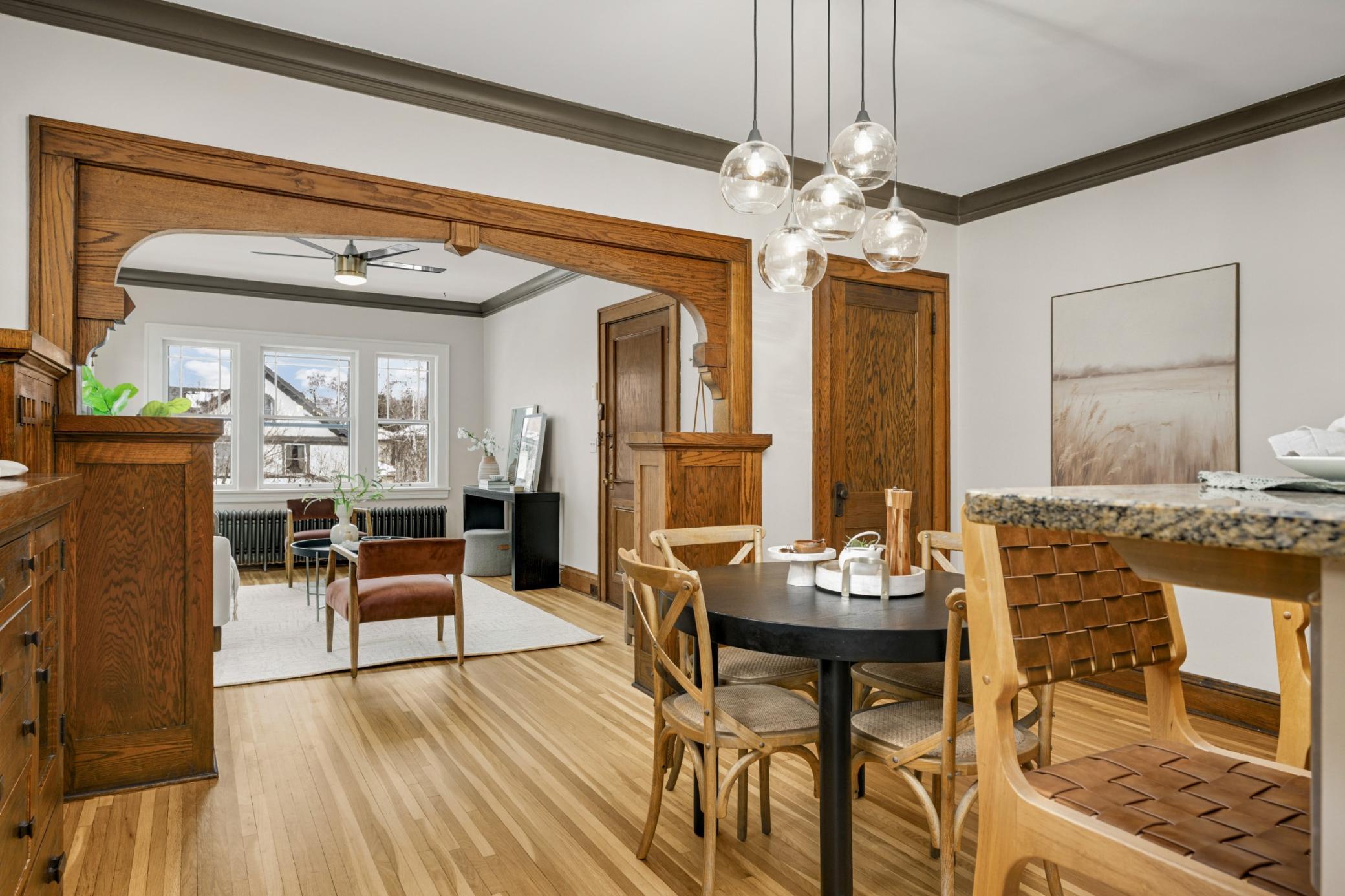 3212 Garfield Avenue Unit: 201