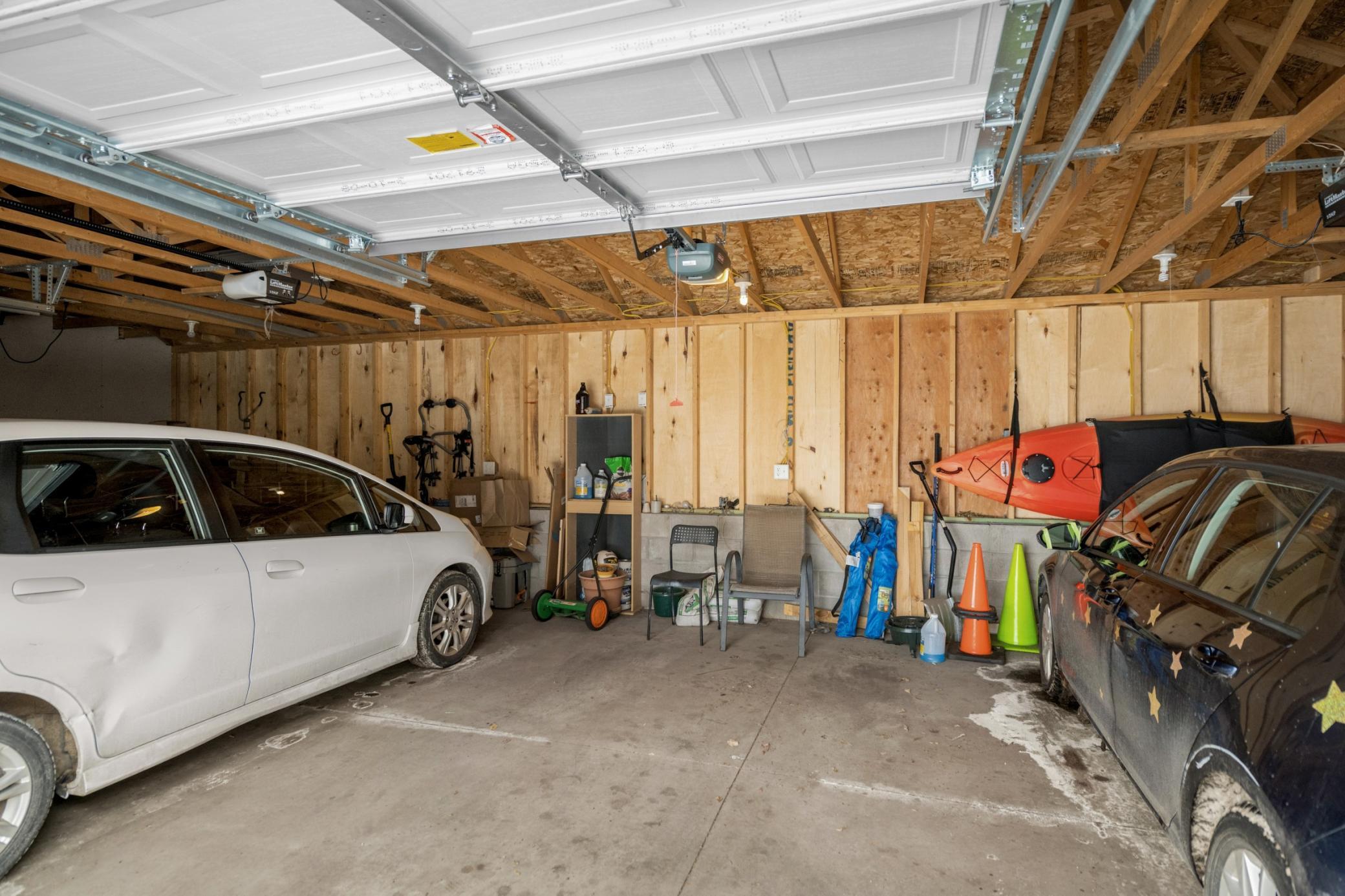 3212 Garfield Avenue Unit: 201