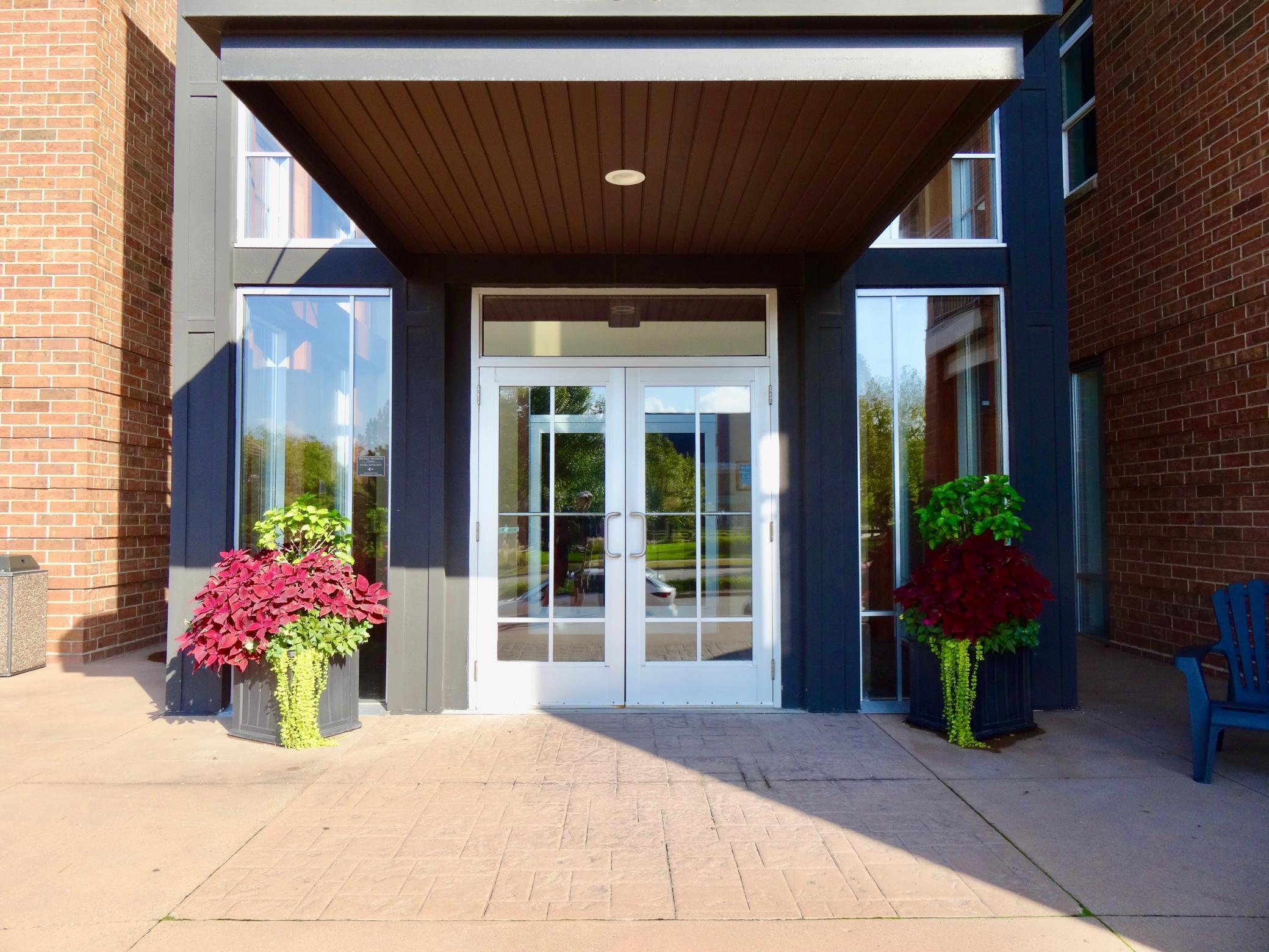 12501 Nicollet Avenue Unit: 401