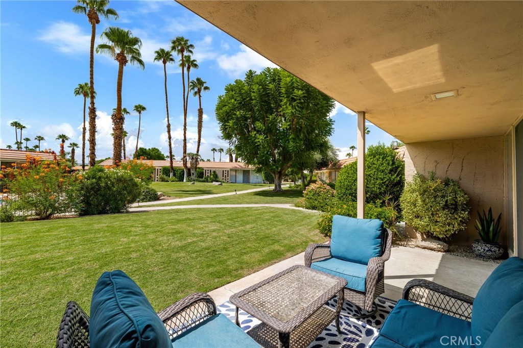 76915 Roadrunner Drive