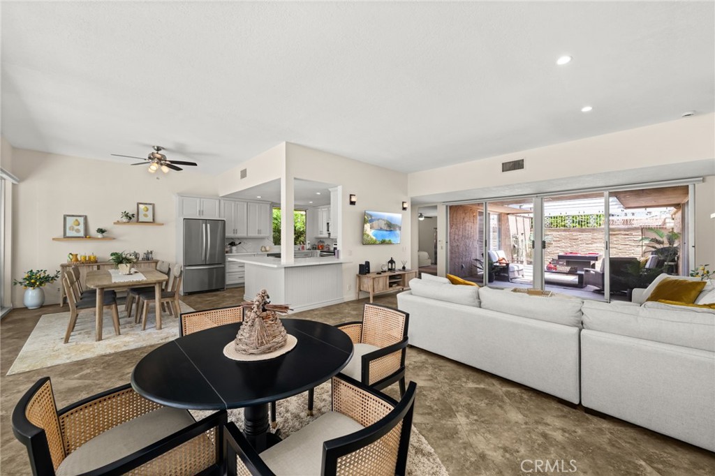 76915 Roadrunner Drive