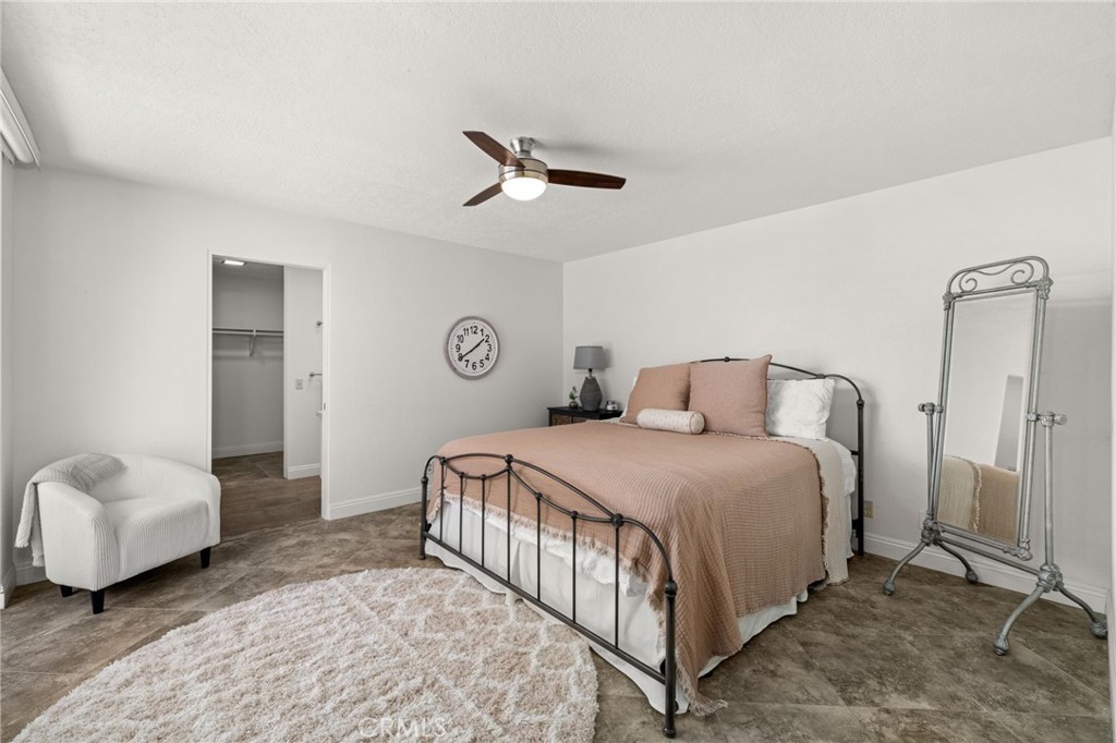 76915 Roadrunner Drive