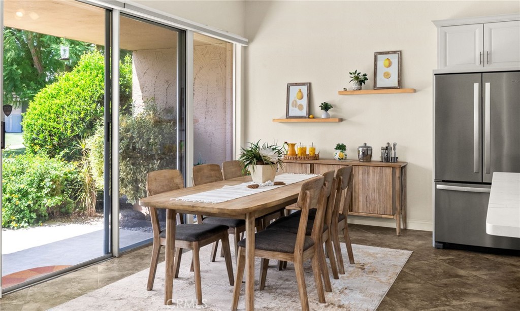 76915 Roadrunner Drive