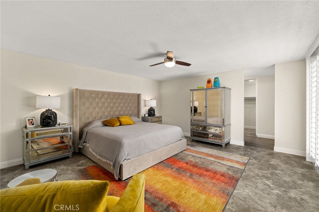 76915 Roadrunner Drive