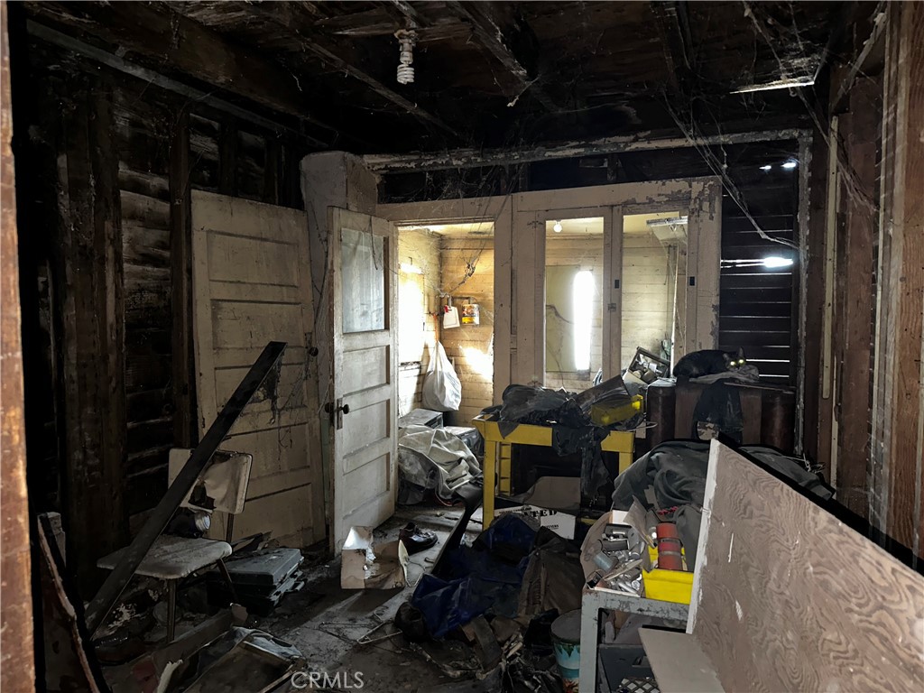 451 S Lorena