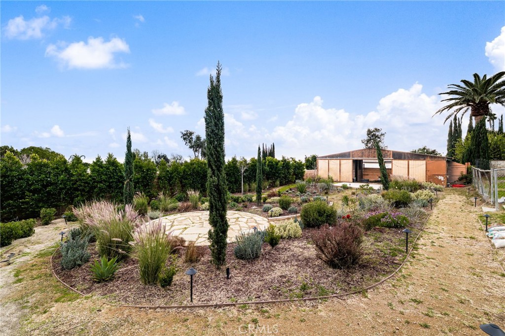 8851 Beechwood Drive