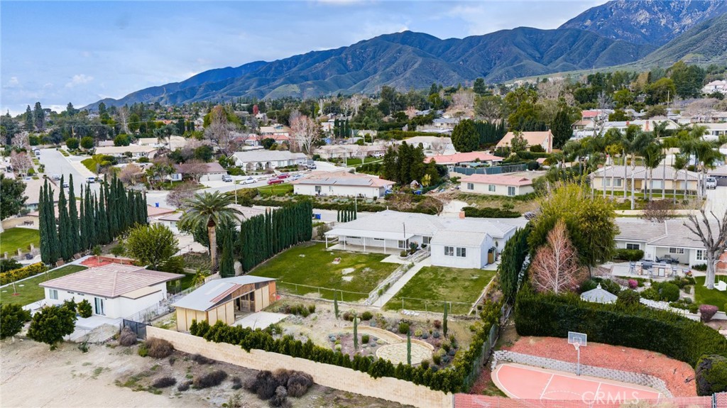 8851 Beechwood Drive