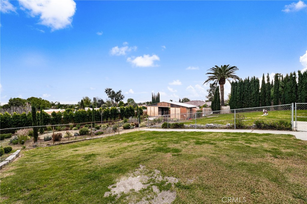 8851 Beechwood Drive