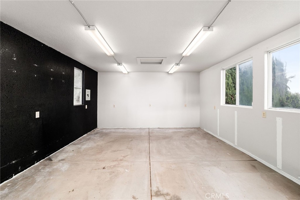 8851 Beechwood Drive