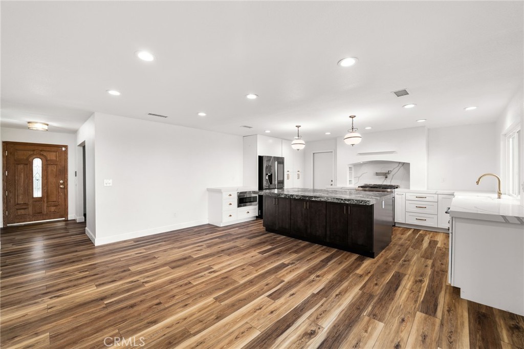 8851 Beechwood Drive