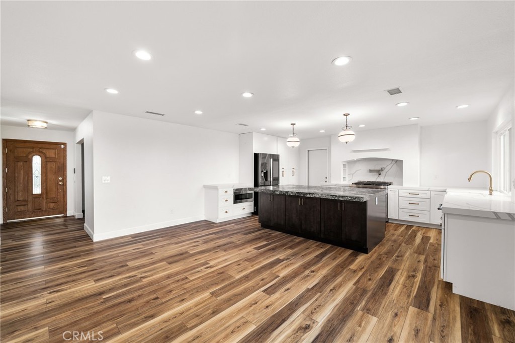 8851 Beechwood Drive