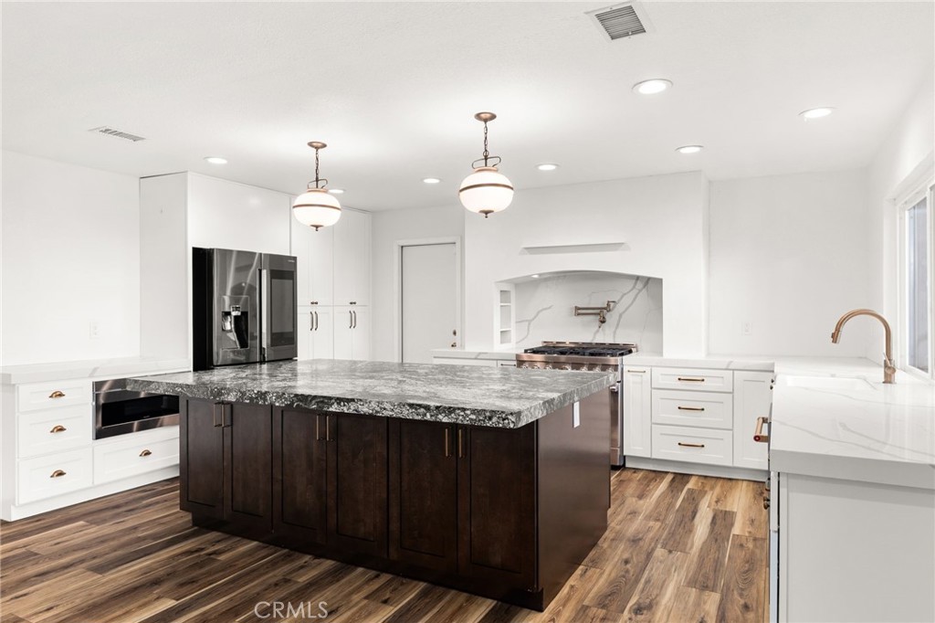 8851 Beechwood Drive