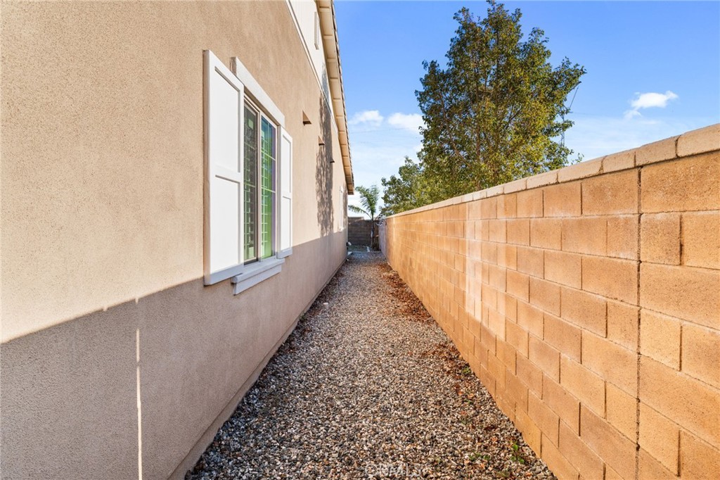 5448 La Bodega Way