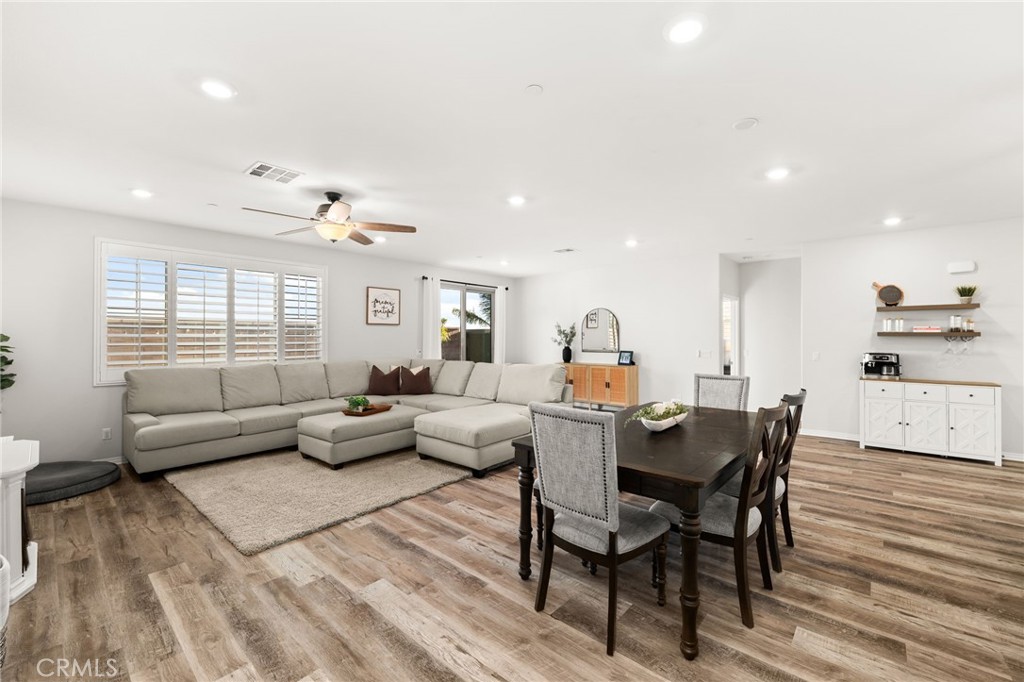 5448 La Bodega Way