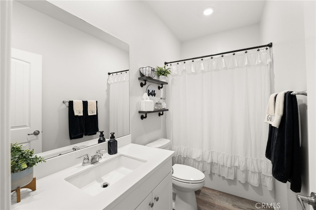 5448 La Bodega Way