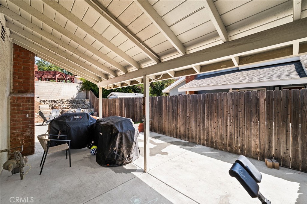 1267 Howard Street