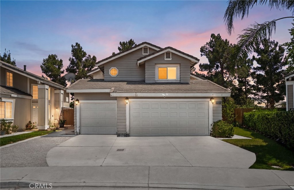 13707 Sunrise Street