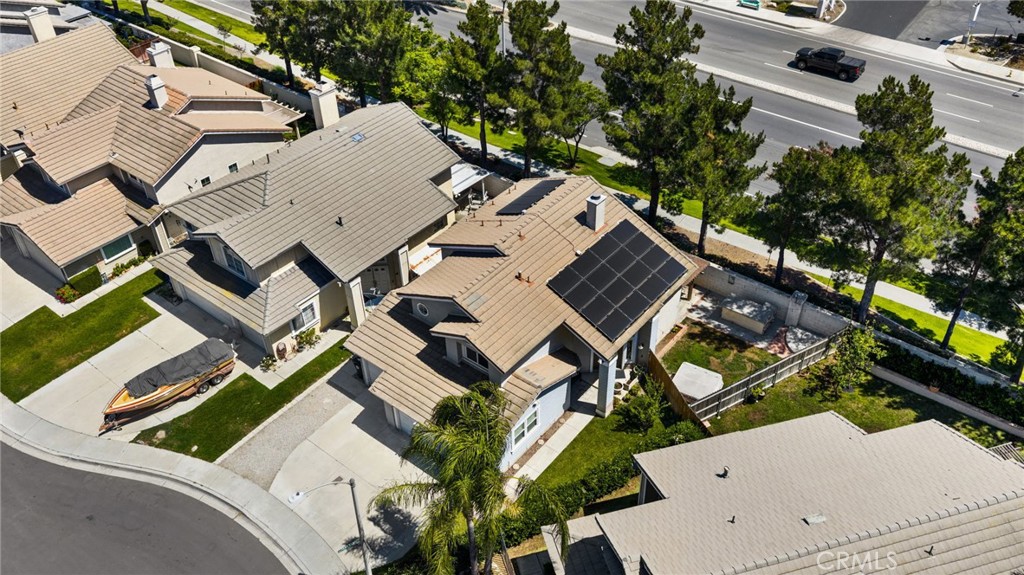 13707 Sunrise Street