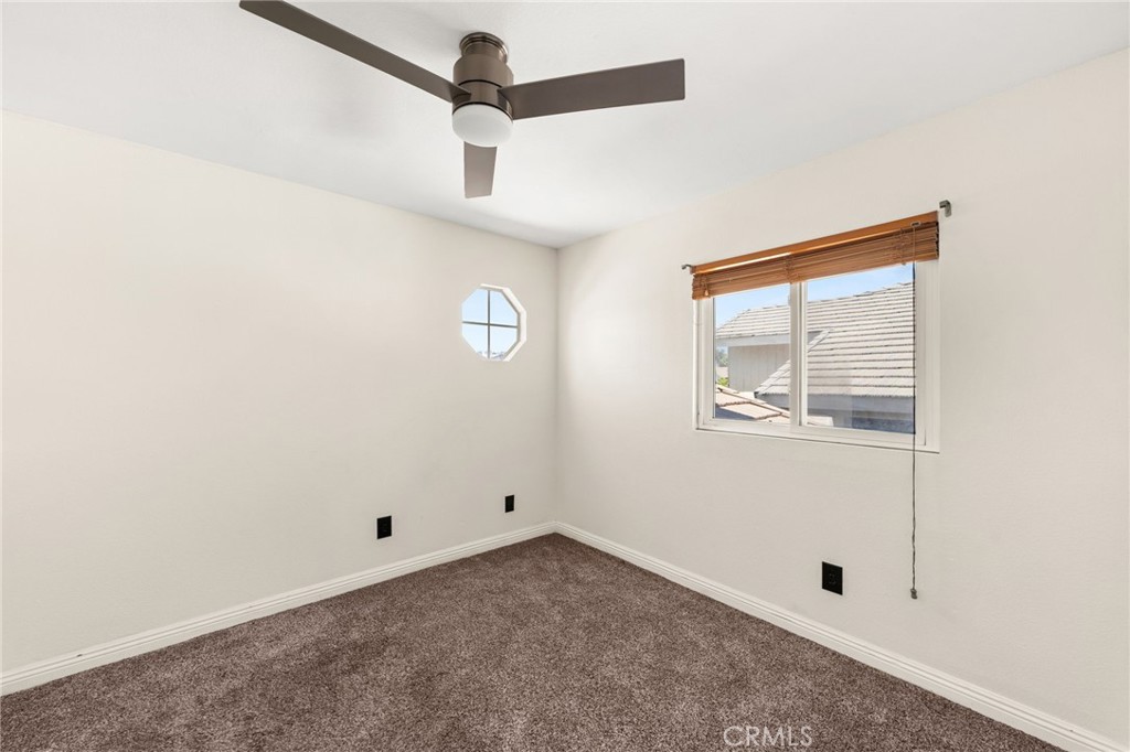 13707 Sunrise Street