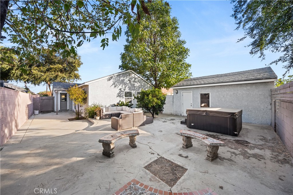 1617 N Gordon Court