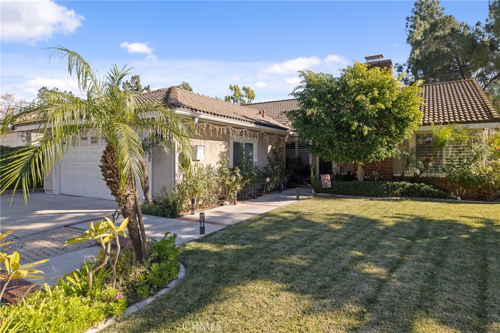 1372 Avenida Loma Vista San Dimas Ca Us 91773 Iv26233612