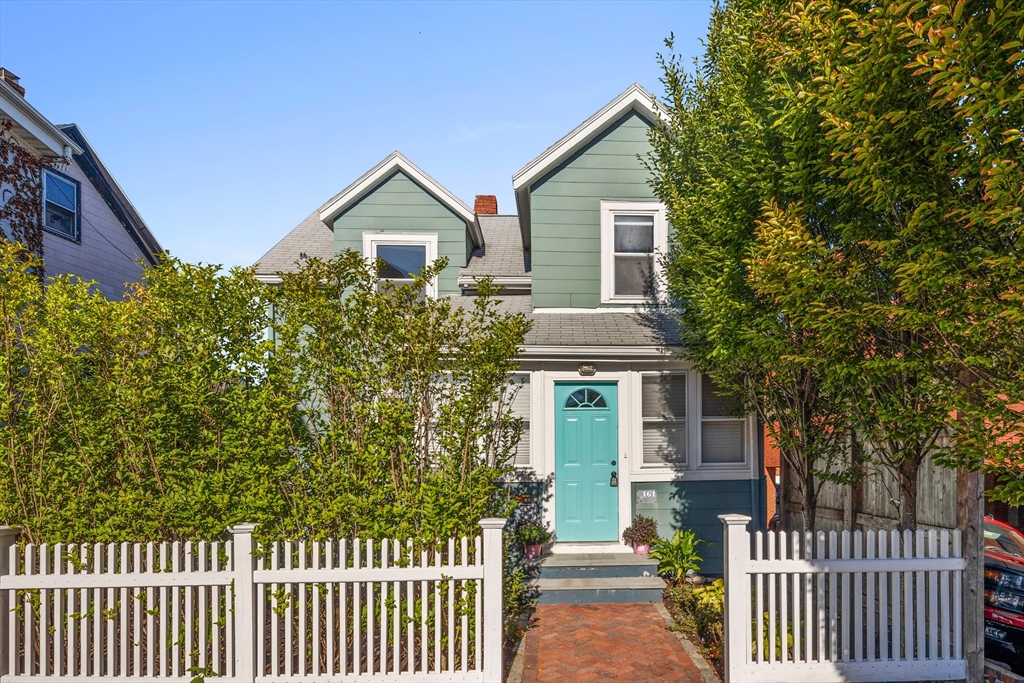 161 Main St